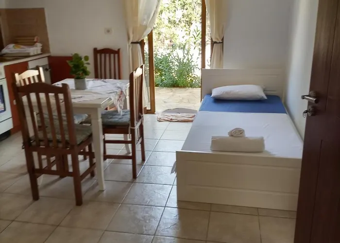 巴契公寓 卡萨米尔